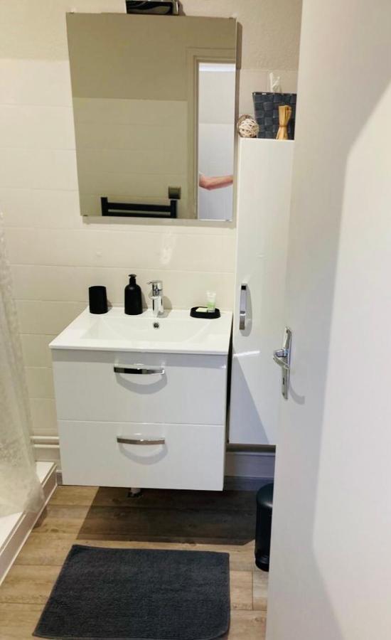 Calme Et Bien Situe Appartement Tarbes
